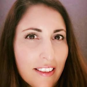 Meet your Posher, Lynette